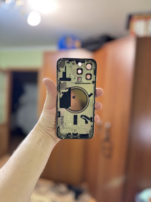 Корпус Iphone 15 Pro Max в идеальном сосооянии Original