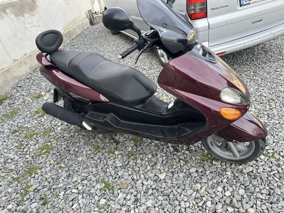 Yamaha Skylainer-Magesti
