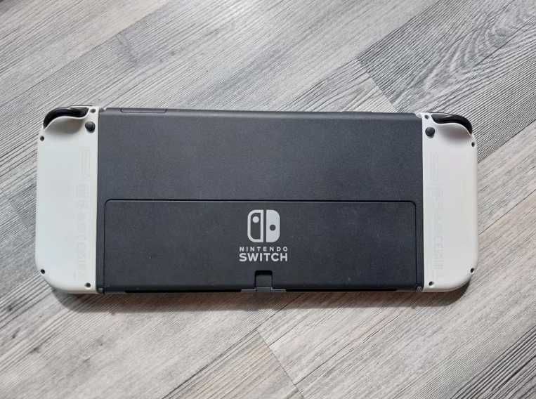 Nintendo Switch OLED 128gb