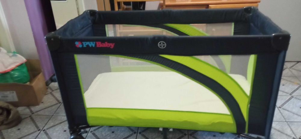 Łóżeczko składane  plus wanienka odbiór osobisty Włochy