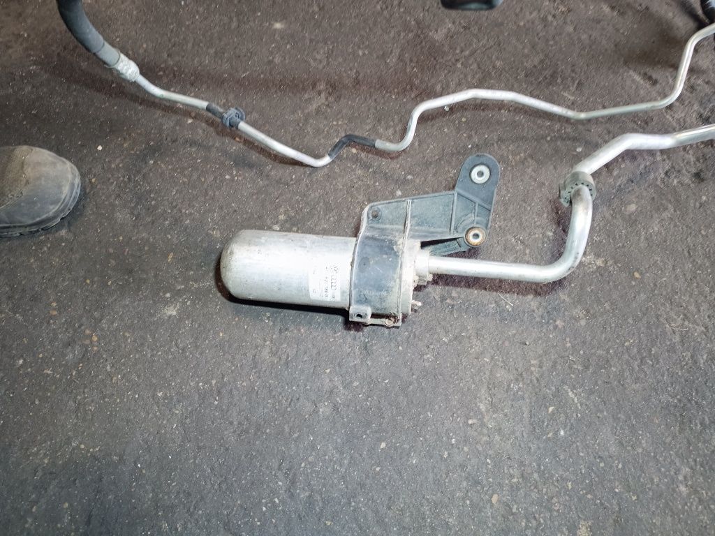 Przewód przewody klimatyzacji osuszacz Audi A6 C6 2.0 tfsi oryg kpl