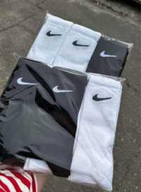 Skarpety Nike 3 par białych i 3 par czarnych rozmiar 37
