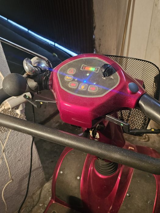 Scooter elétrica mobilidade reduzida