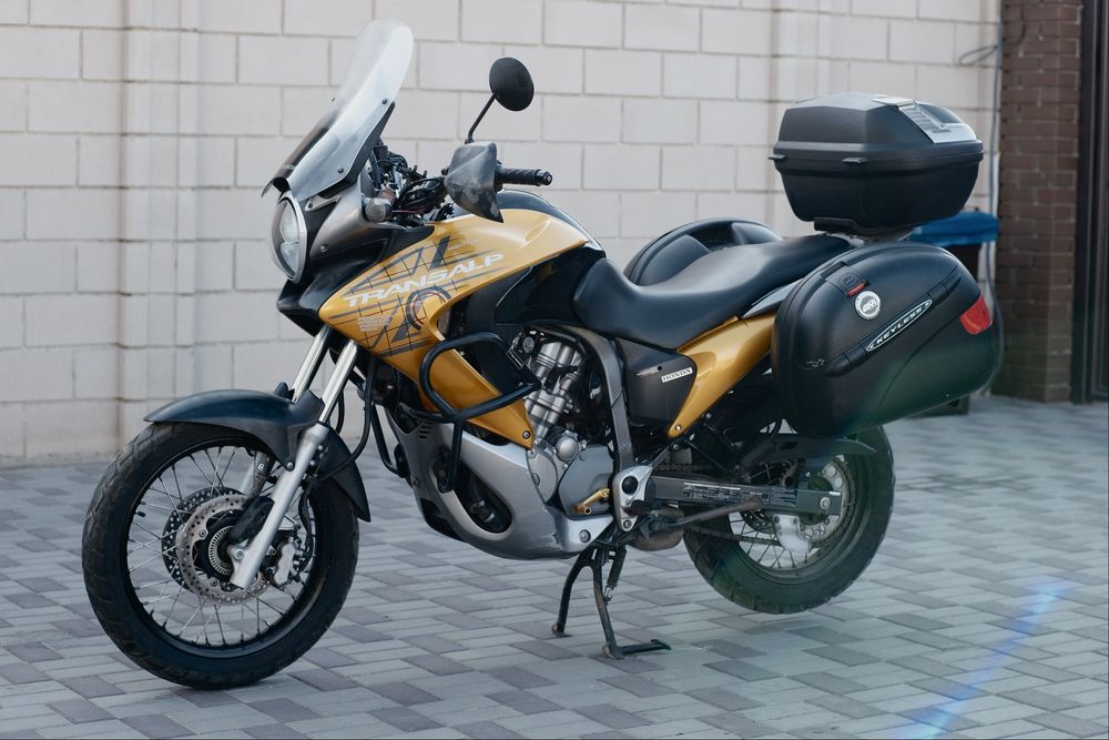 Honda Transalp XL 700V