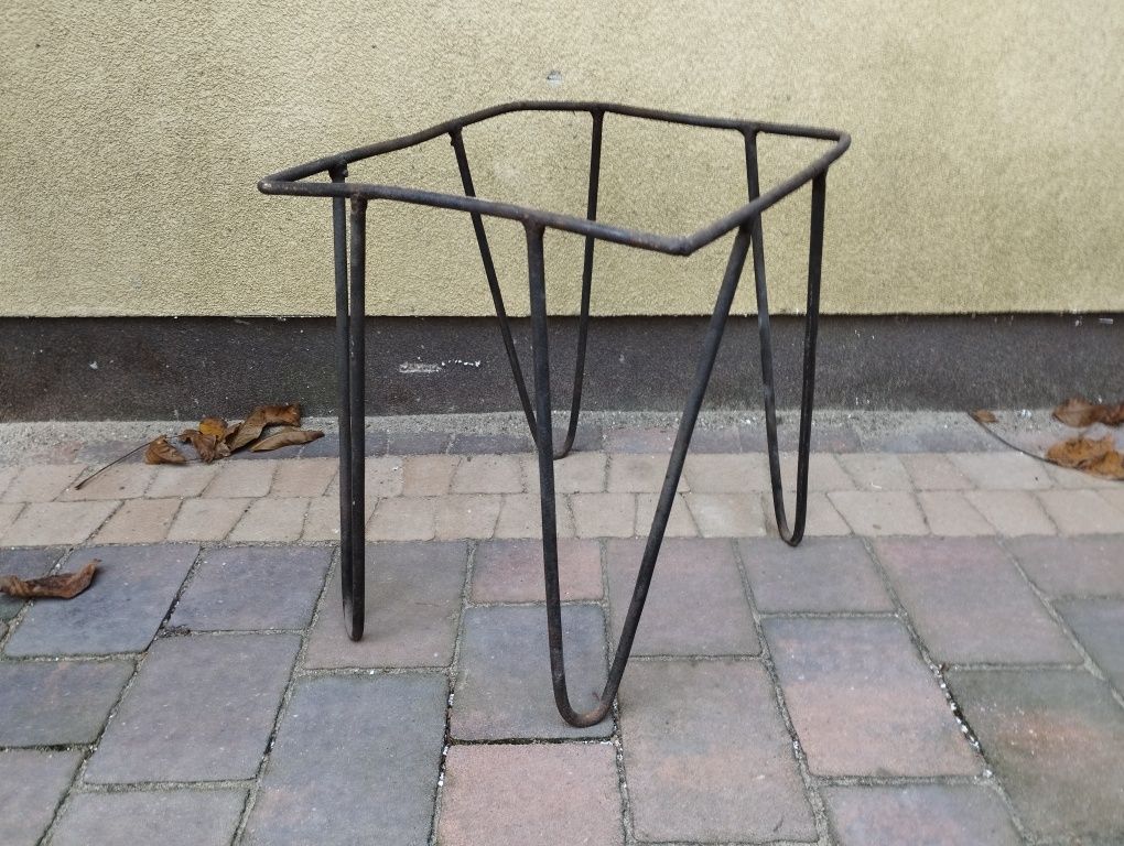 Taboret stołek Wołkowski, meble PRL, loft, industrial