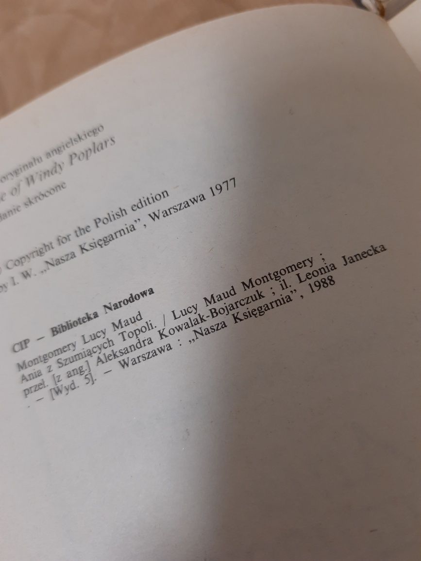 Ania z zielonego wzgórza Lucy Maud Montgomery 4 częsci