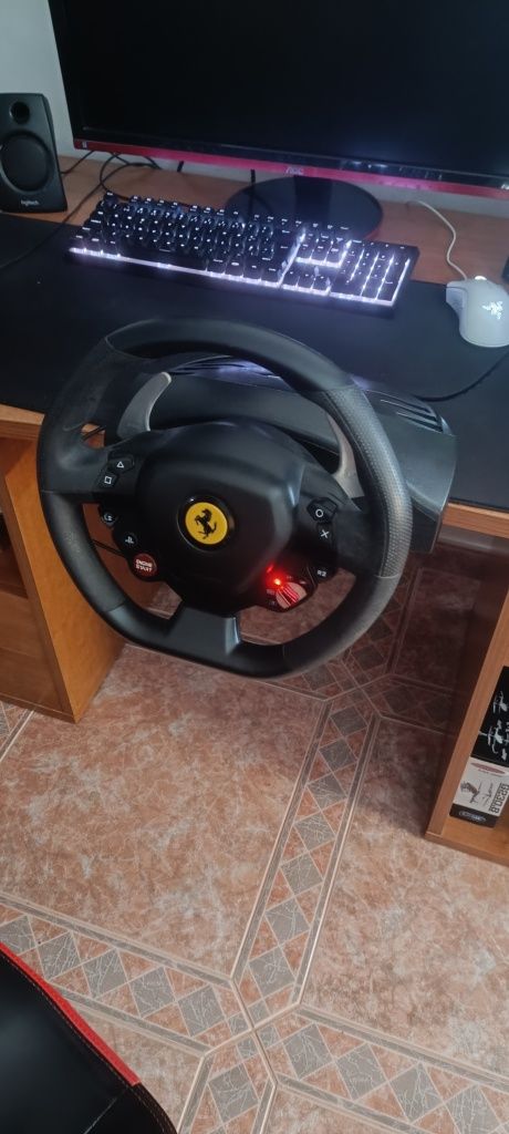 Vendo Thrustmaster T80 Ferrari 488 GTB edition