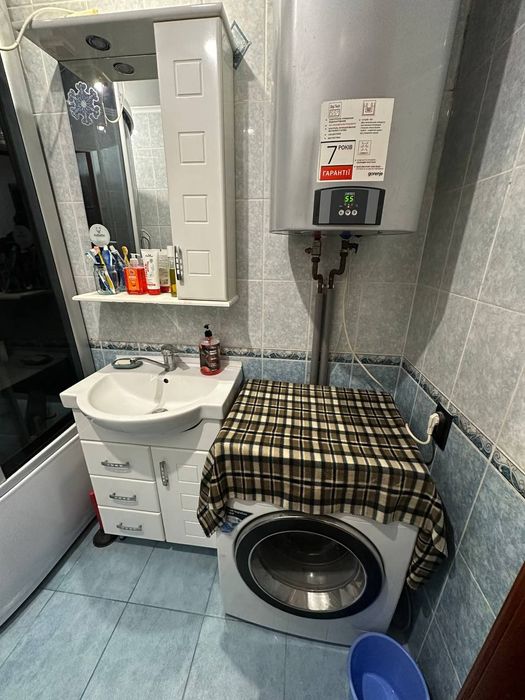 Продається двокімнатна квартира