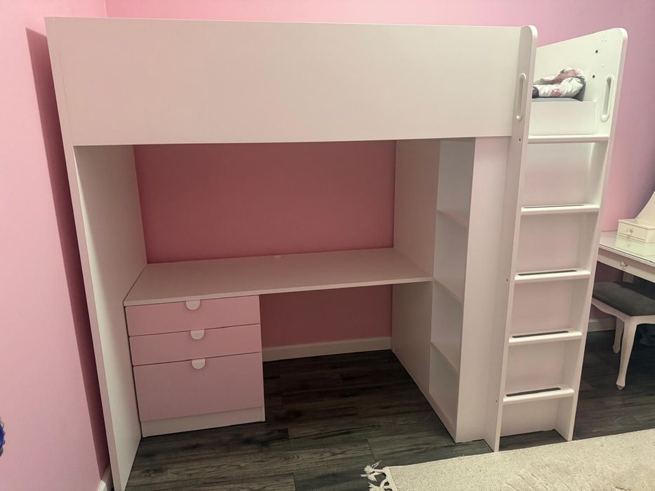 Łóżko piętrowe z biurkiem i szafą ikea smastad
