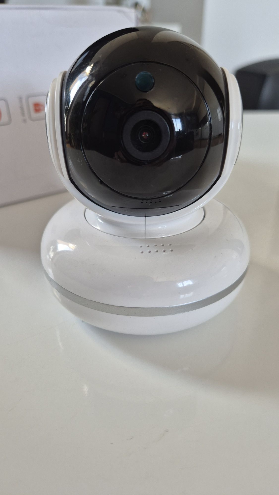 Inteligentna camera obrotowa wi-fi TUYA Smart