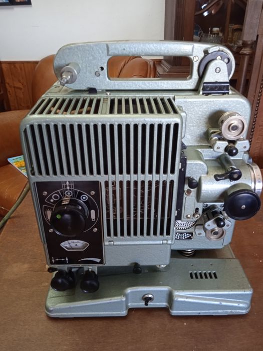 Projector de Cinema de 16 mms. Siemens