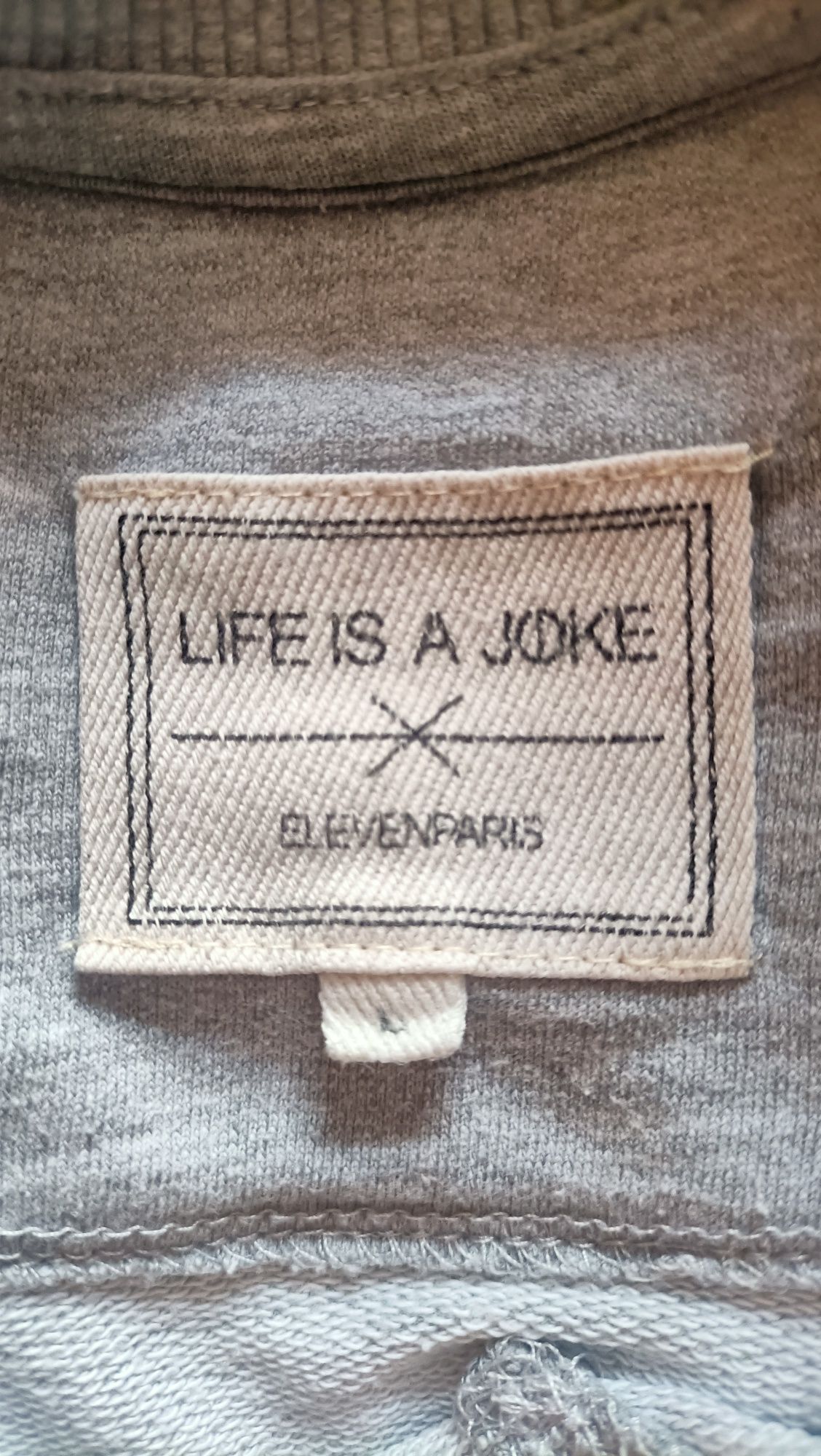 Bluza Life is a joke