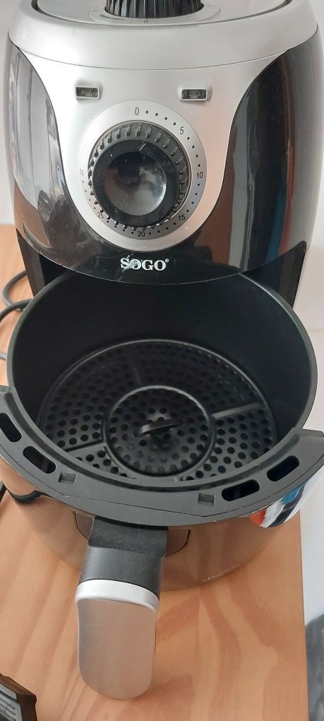 Airfryer pequena