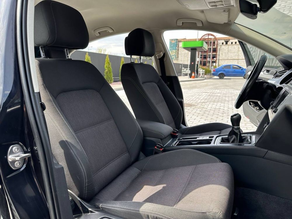 Passat B8 офіційний. 15р. В ідеальному стані !