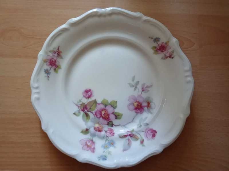 Tielsch Wałbrzych Made in Poland 5 talerzyków średnica 17 cm