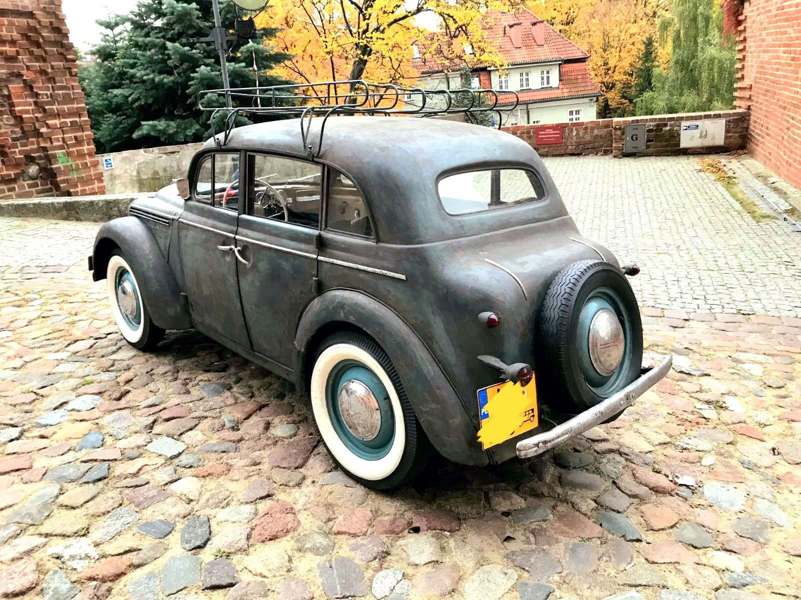 Moskwicz 400/401 z 1954 roku. Opel Kadett K38 po renowacji. Zabytek