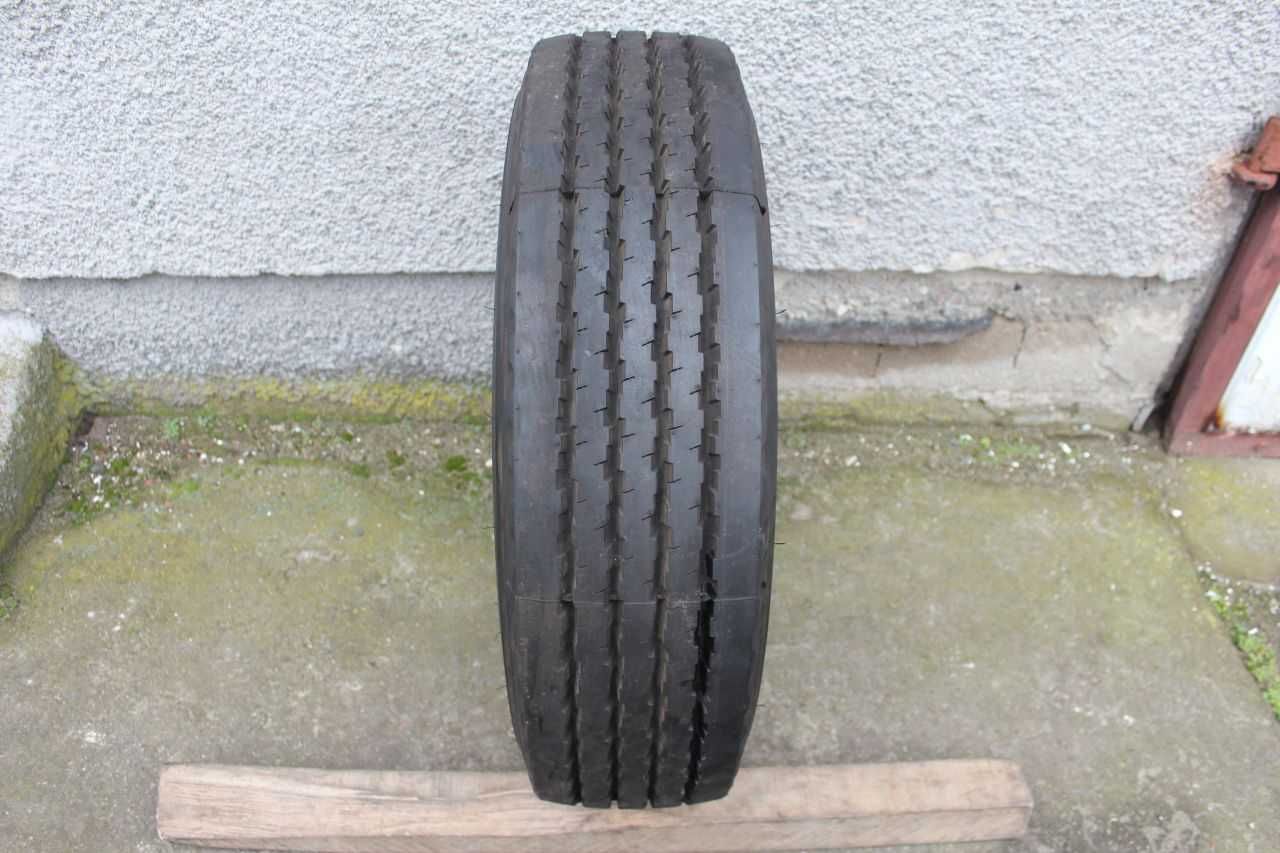 1x Fulda Multitonn 2 215/75R17,5 215 75R17.5 13 mm