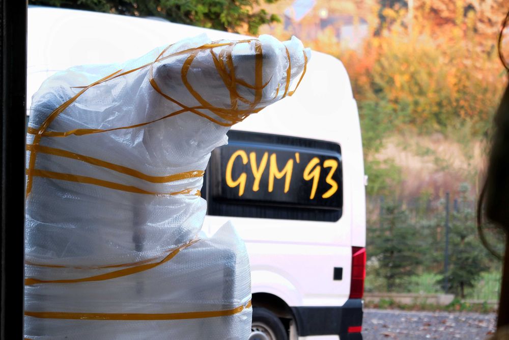 Maszyny stosowe do siłowni wyposażenie klubu