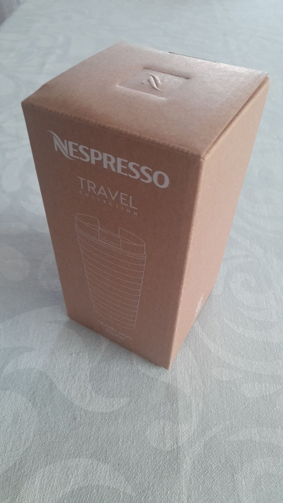 Máquina Café Nespresso c/ muitos acessórios