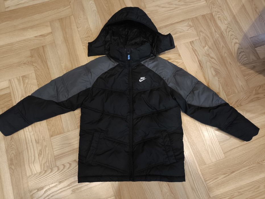 Kurtka zimowa chłopięca Nike  140-152