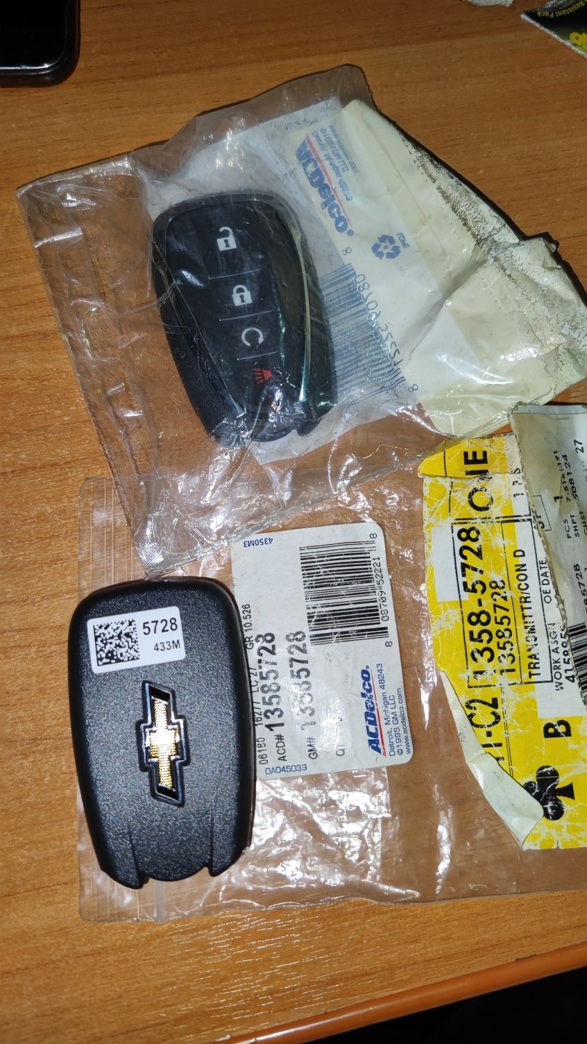 Оригинальный Ключ Chevrolet Cruze, Malibu, Camaro, Sonic, EQUINOX,TRAX
