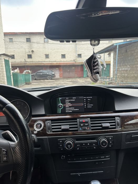 Продам BMW  335 по низу рынка SALE )