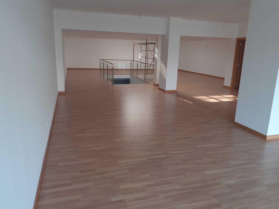 Loja em Cascais, São Domingos de Rana