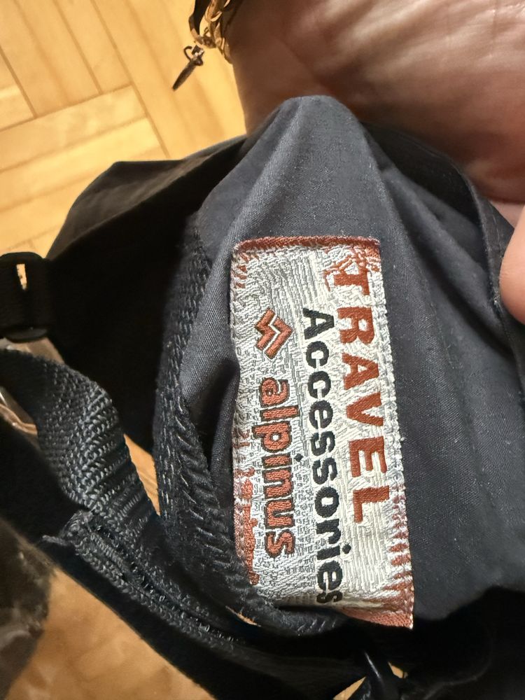 Saszetka wodoodporna portfel Himountain Alpinus accesories