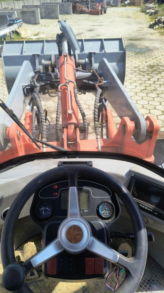 Evern ER28 z wagą + widły