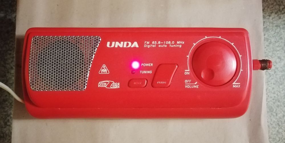 Радіоприймач Unda,радиоприёмник,радио,радіо ссср