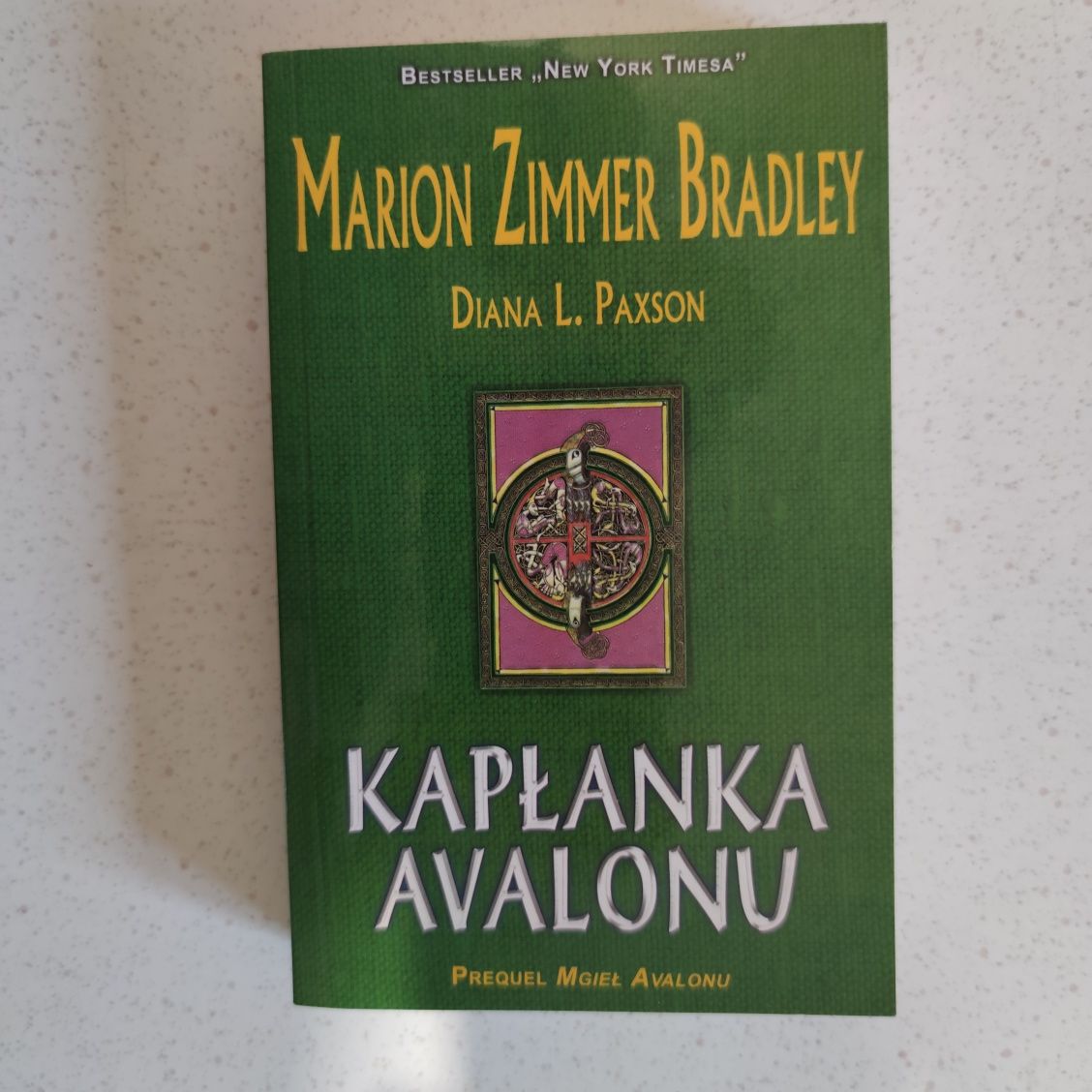 Marion Zimmer Bradley Kapłanka Avalonu