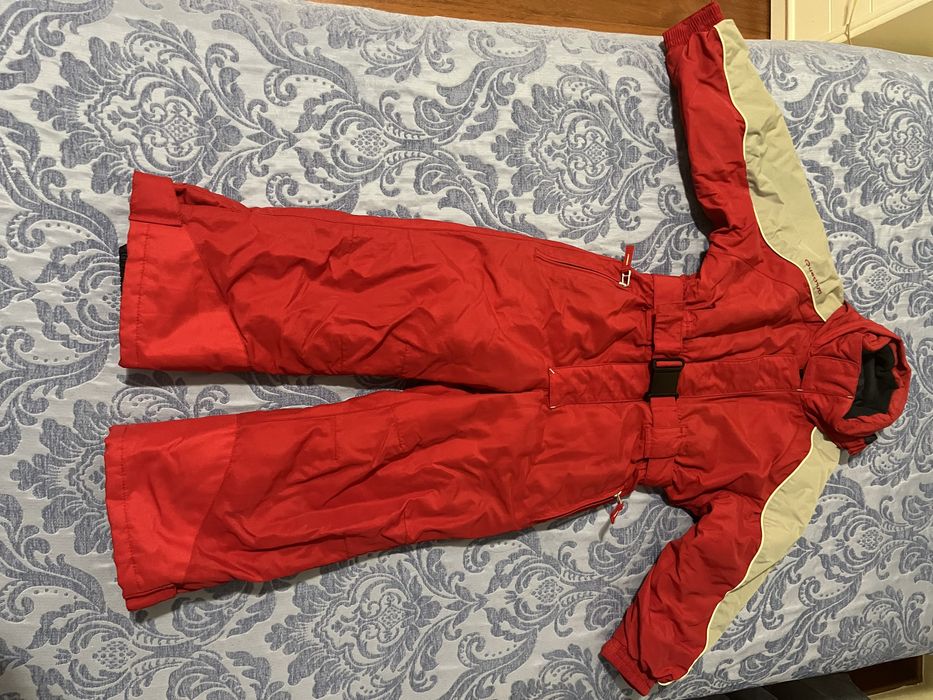 Fato de neve para criança 4anos como novo