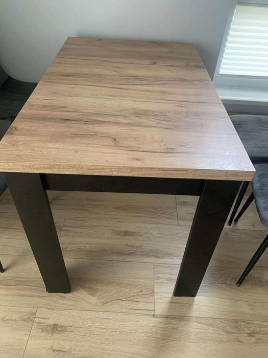 Stół rozkładany jak nowy!