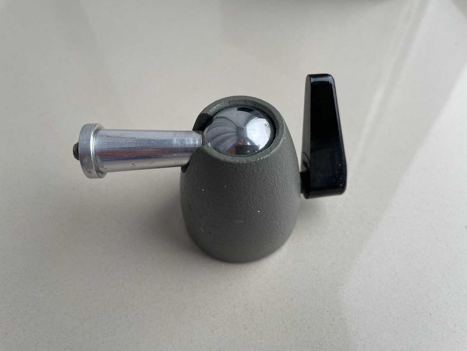 Головка штатива. Кріплення для телефона / камери