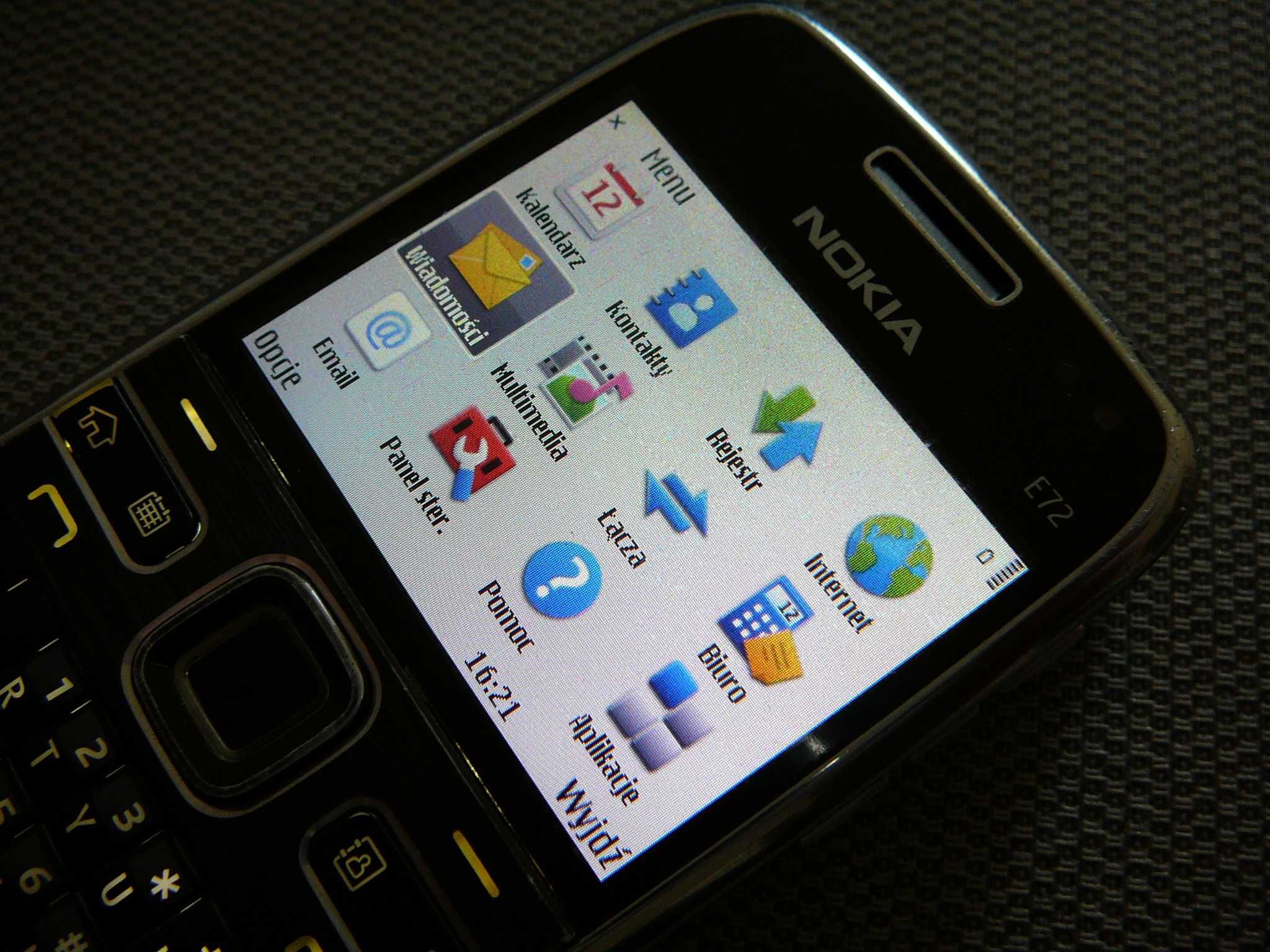 Nokia E72 Orange Nju Mobile.
