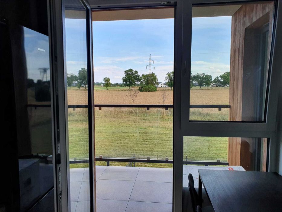 Do wynajęcia komfortowe mieszkanie z balkonem.