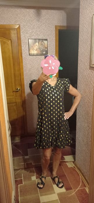 Дуже гарна жіноча сукня