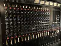 Allen & Heath 1642 mixer