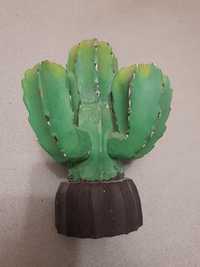 Drewniany kaktus