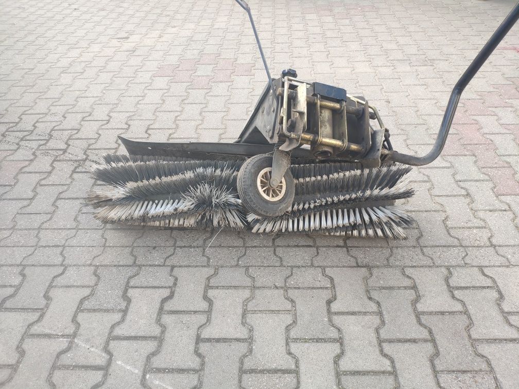 Tielburger TK 520 zamiatarka przystawka