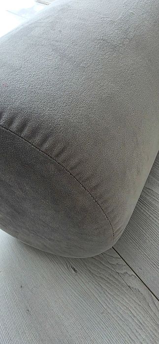 Wałek rehabilitacyjny mięki pod kolana pod czas,zabigów