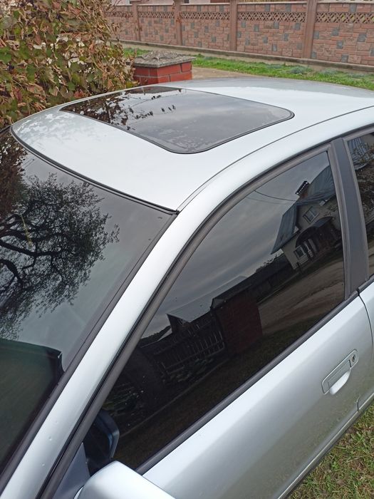 Продам Ауді  А4 2000р.