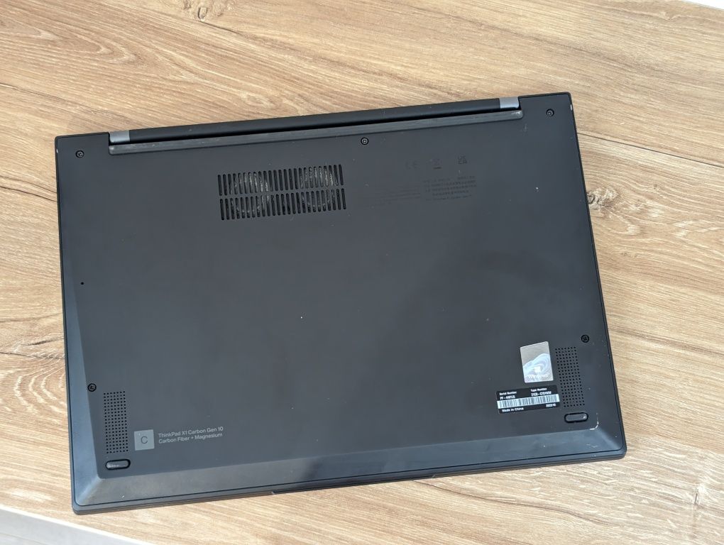 Ноутбук Lenovo x1 carbon gen 10 i7 1255u 16gb 512gb