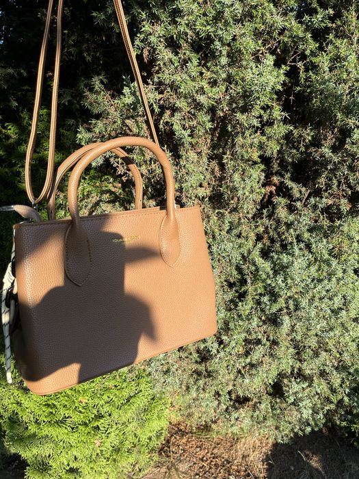 Жіноча сумочка коричнева