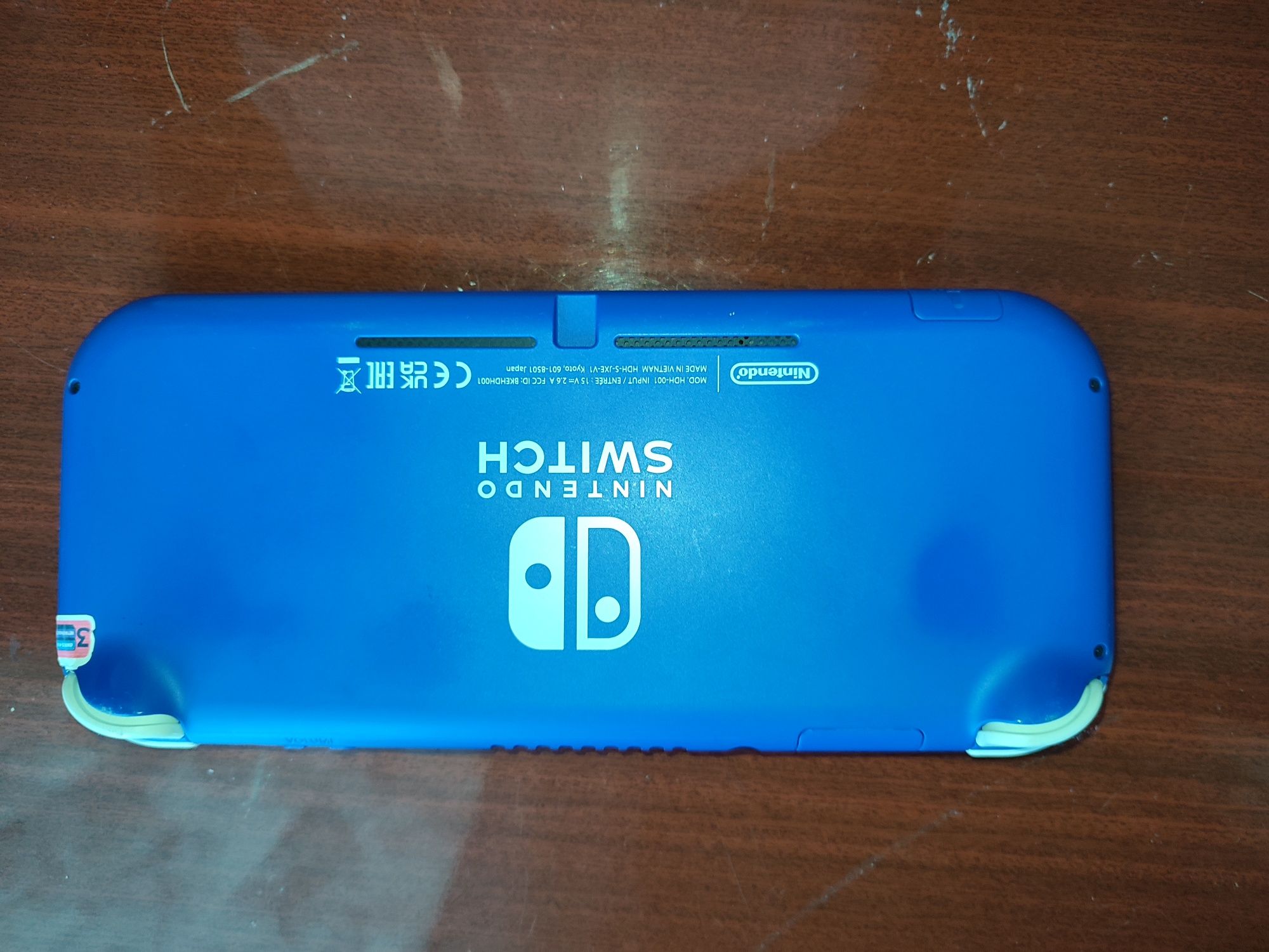 Nintendo switch Lite 32 + 256SD card