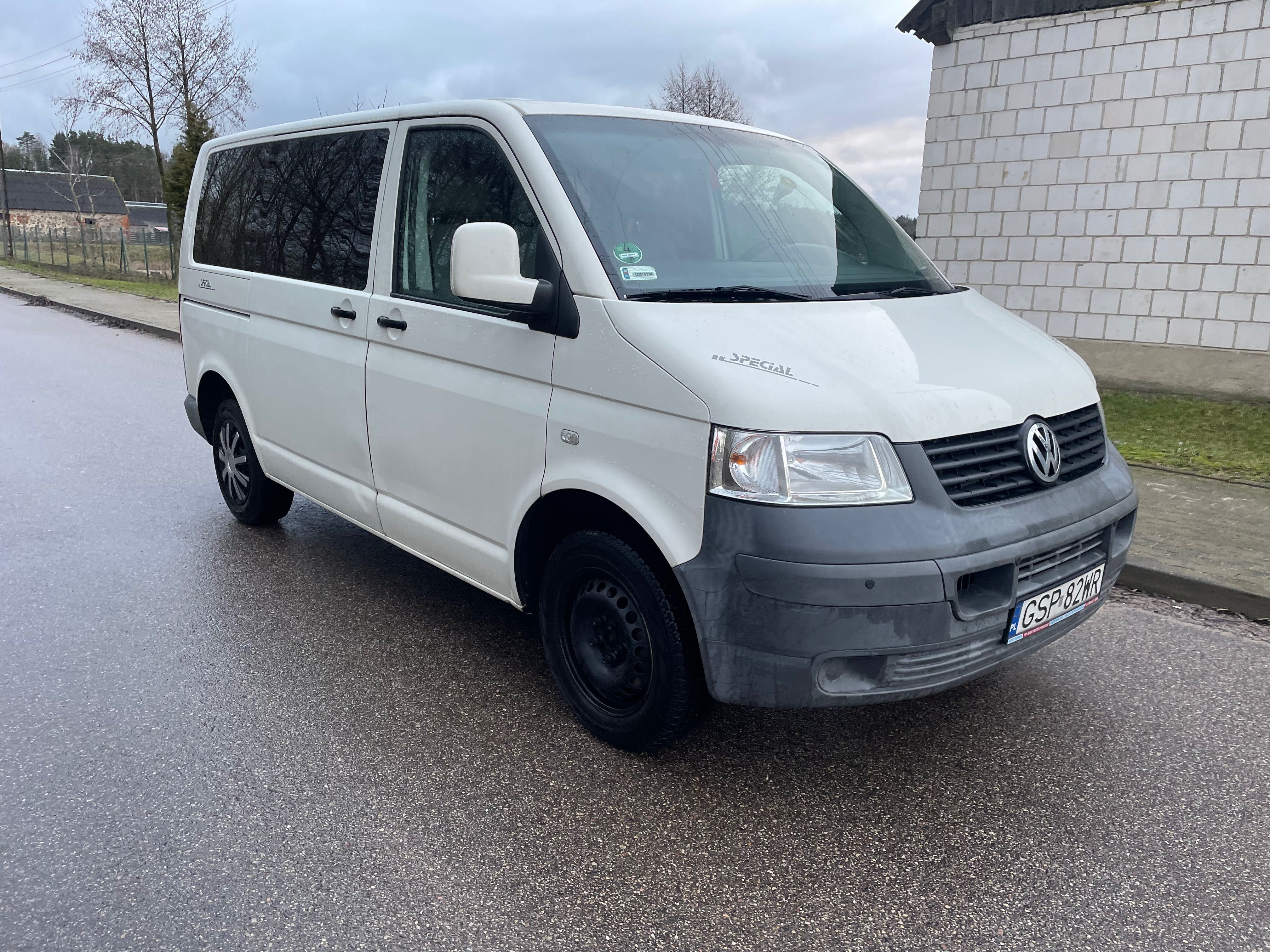 Volkswagen Transporter 1.9TDI Klima ESP Hak 8Os niski przebi