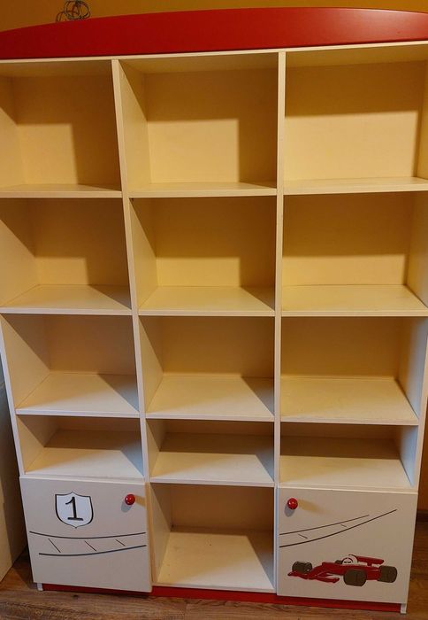 Meble dla dzieci MEBLIK- Formuła 1 + Gratisy