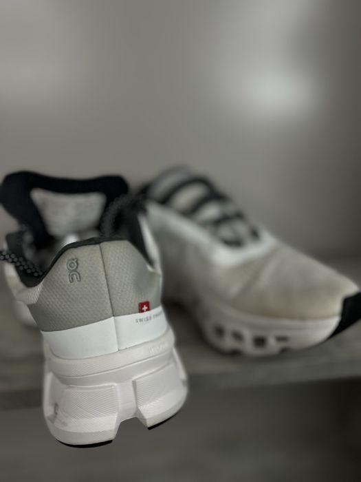 Кросівки On Cloudmonster Hyper