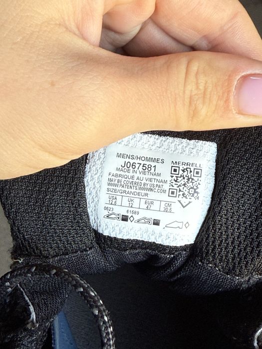 Merrell gore tex кроссовки  оригинал 47 размер 46  черные