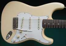Stratocaster Fernandes FST-70(stone logo) made in japan 1983